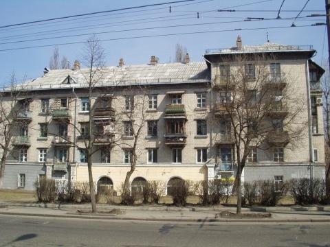 Київ, Вишгородська вул., 16А