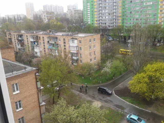 Киев, Вышгородская ул., 38А