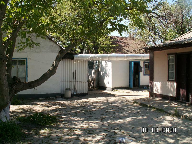 Днепропетровская обл., Царичанский район, с. Дубовое, Чкалова ул., 53