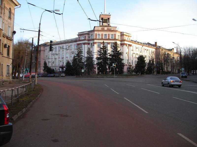 Днепропетровская обл., Криворожский район, г. Кривой рог, Симбирцева ул., 2