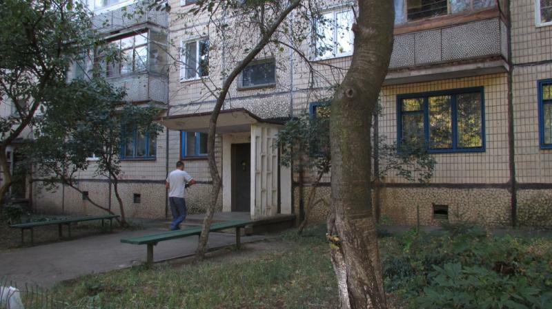 Дніпропетровська обл., Криворізький район, м. Кривий ріг, Кропивницкого вул., 83А