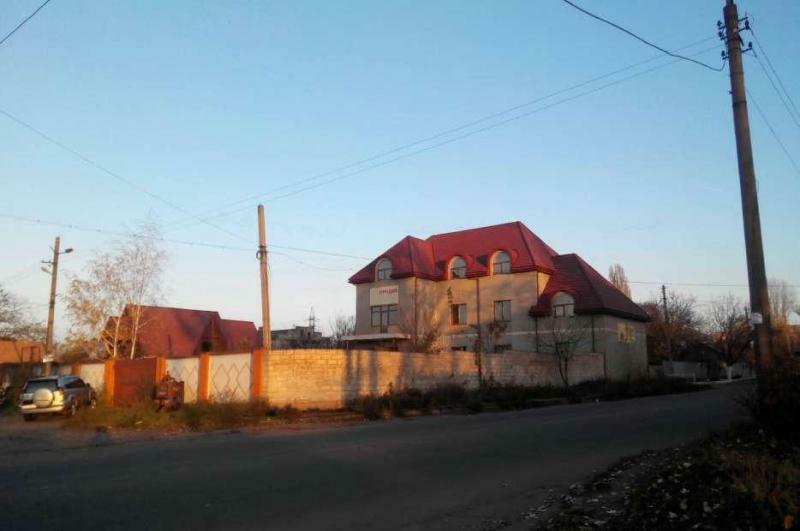 Днепропетровская обл., Криворожский район, г. Кривой рог, Василия Суманеева ул., 2
