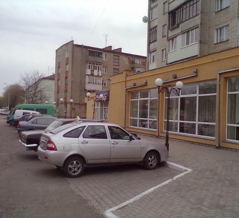 Луцк, Привокзальная ул., 15