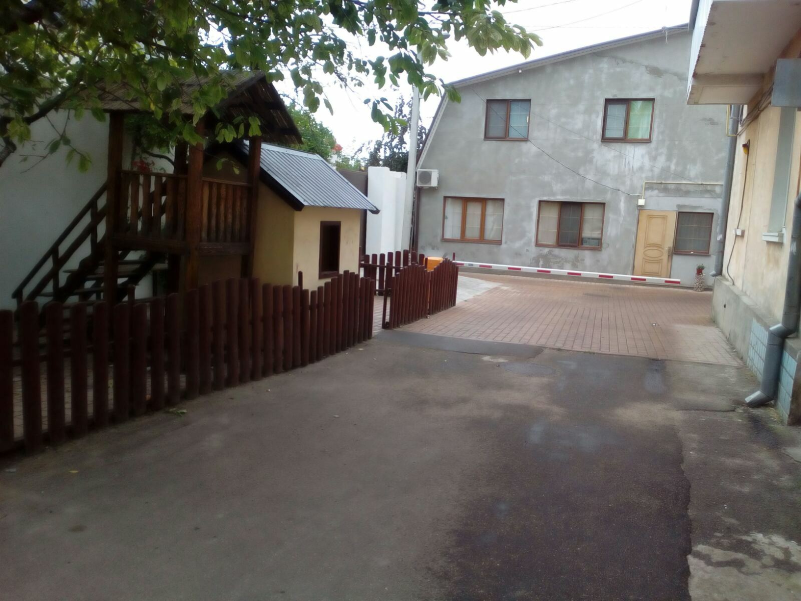 Аренда 3-комнатной квартиры 120 м², Львовская ул., 37А