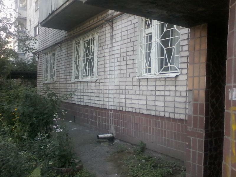Дніпро, Молодогвардейская вул., 45
