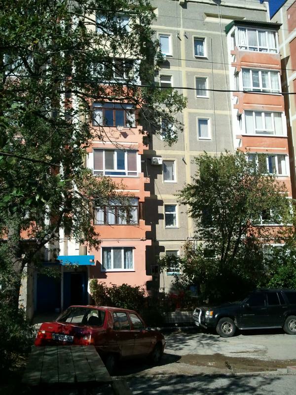 АР Крым обл., Большая Ялта район, пгт Гаспра, Мира ул., 11