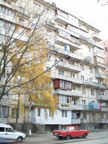 Киев, Введенская ул., 42