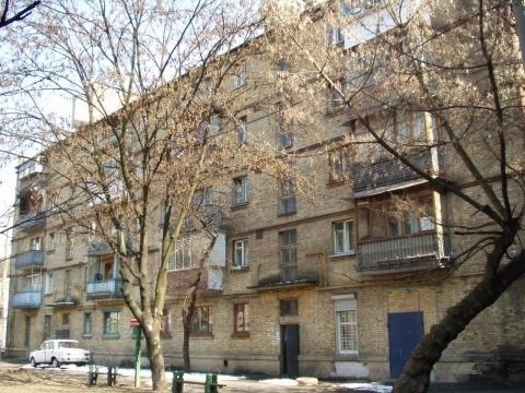 Киев, Введенская ул., 15