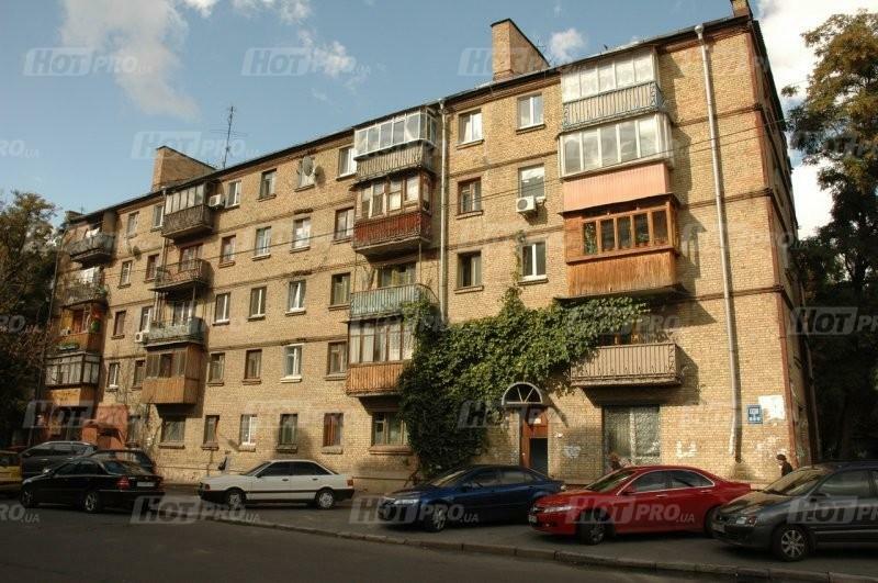 Киев, Введенская ул., 15