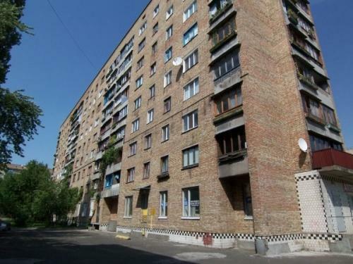 Киев, Вересневая ул., 12А