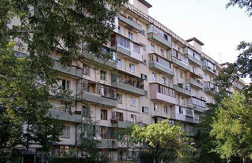 Продаж 3-кімнатної квартири 66 м², Вереснева вул., 18/20