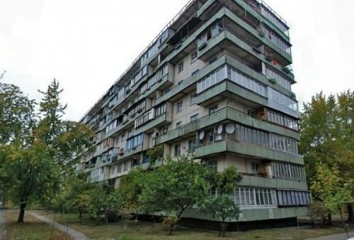 Продаж 3-кімнатної квартири 66 м², Вереснева вул., 18/20