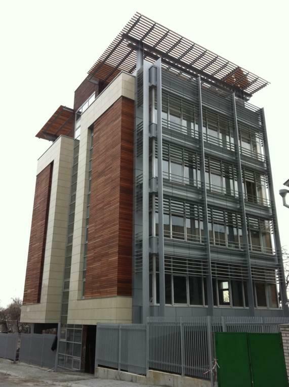 Київ, Верхньогірська вул., 7