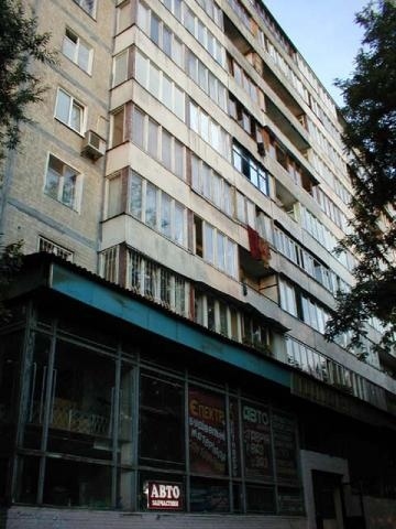 Продаж 3-кімнатної квартири 72.5 м², Щусєва вул., 36