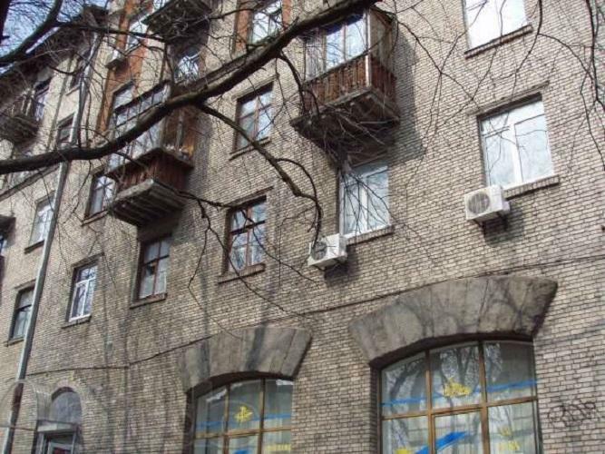 Київ, Олександра Довженка вул., 4/7
