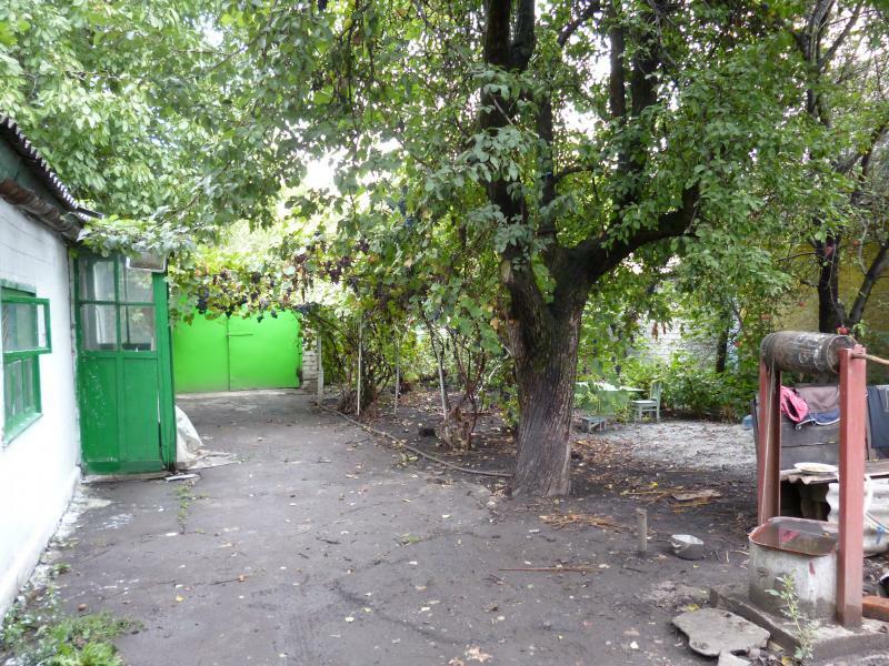 Донецкая обл., Покровский район, г. Покровск, Чернышевского ул., 4