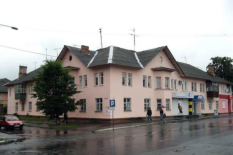 Донецьк, Богдана  Хмельницького просп., 88