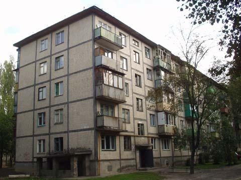 Київ, Академіка Туполєва вул., 15В