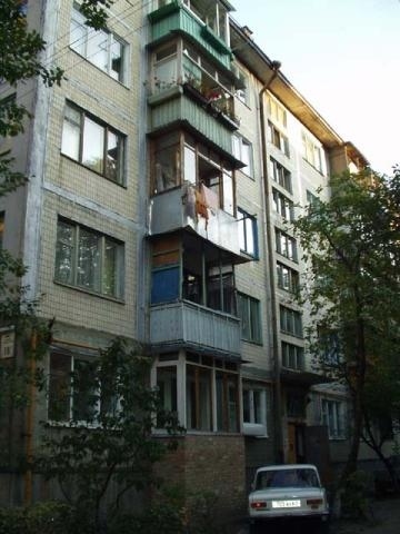 Київ, Академіка Туполєва вул., 18А