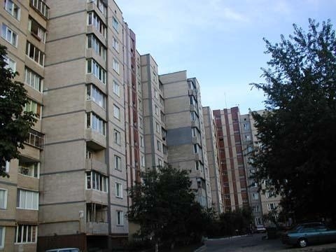 Киев, Героев Космоса ул., 19В