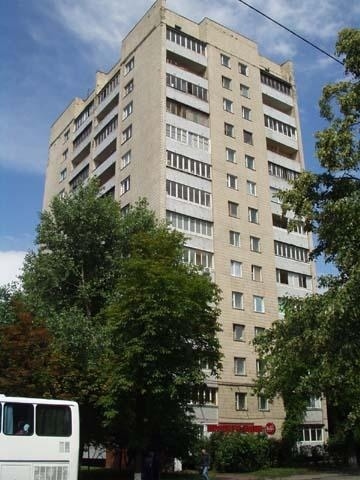 Киев, Героев Обороны ул., 5