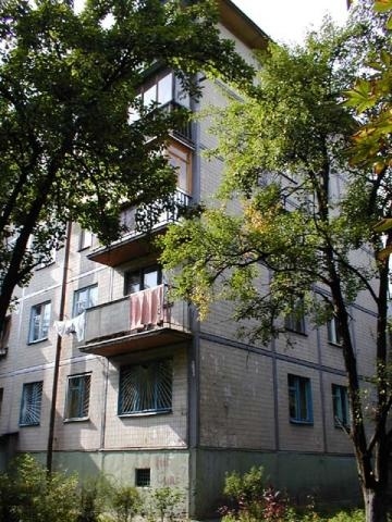 Киев, Героев Севастополя ул., 18/2