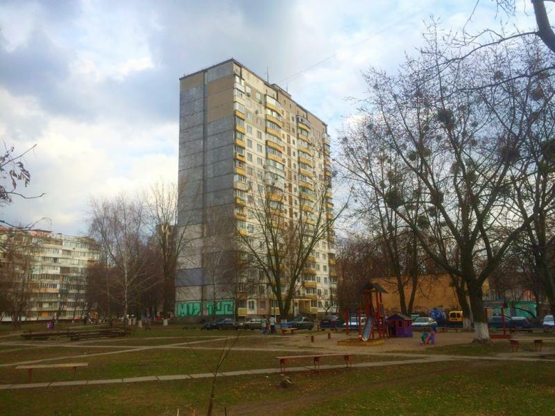 Киев, Генерала Наумова ул., 33А