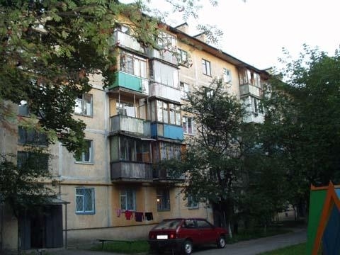 Киев, Генерала Потапова ул., 10
