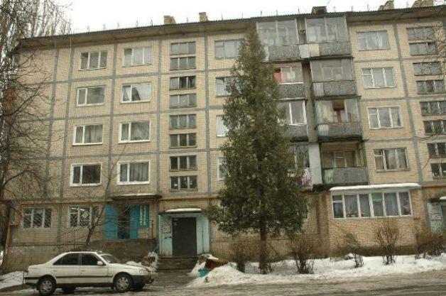 Киев, Семьи Сосниных ул., 4/1