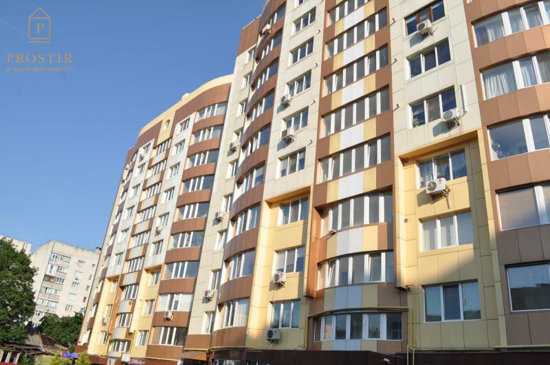 Чернігів, Гоголя вул., 3