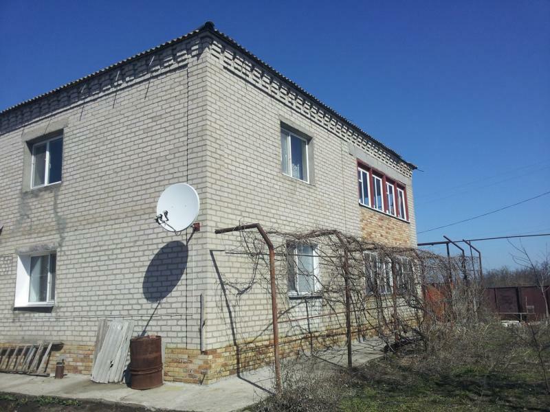 Днепропетровская обл., Покровский район, пгт Покровское, Ленинградская ул., 3