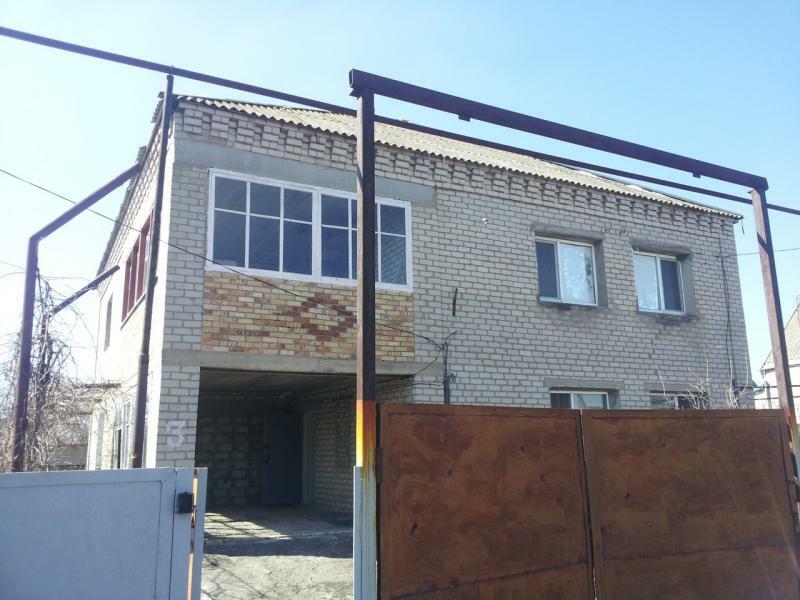 Днепропетровская обл., Покровский район, пгт Покровское, Ленинградская ул., 3