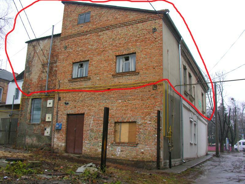 Ровенская обл., Дубенский район, г. Дубно, Независимости пл., 11