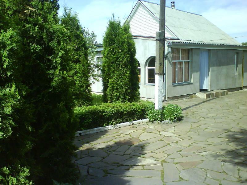 Полтавська обл., Миргородський район, м. Миргород, Котляревського вул., 38
