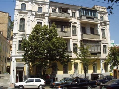 Киев, Саксаганского ул., 40