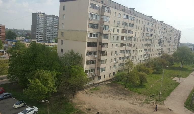 Київ, Симиренка вул., 28А