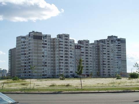 Київ, Радунська вул., 46А