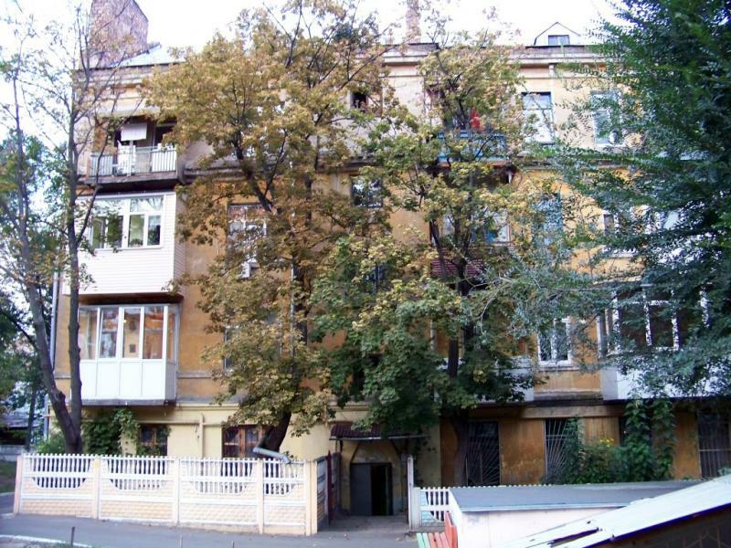 Київ, Сирецька вул., 30/1