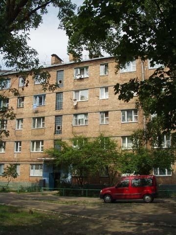 Київ, Тампере вул., 14