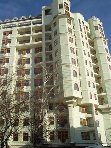 Киев, Тараса Шевченко бул., 11Б
