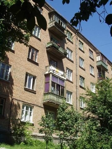 Киев, Татарская ул., 2Д