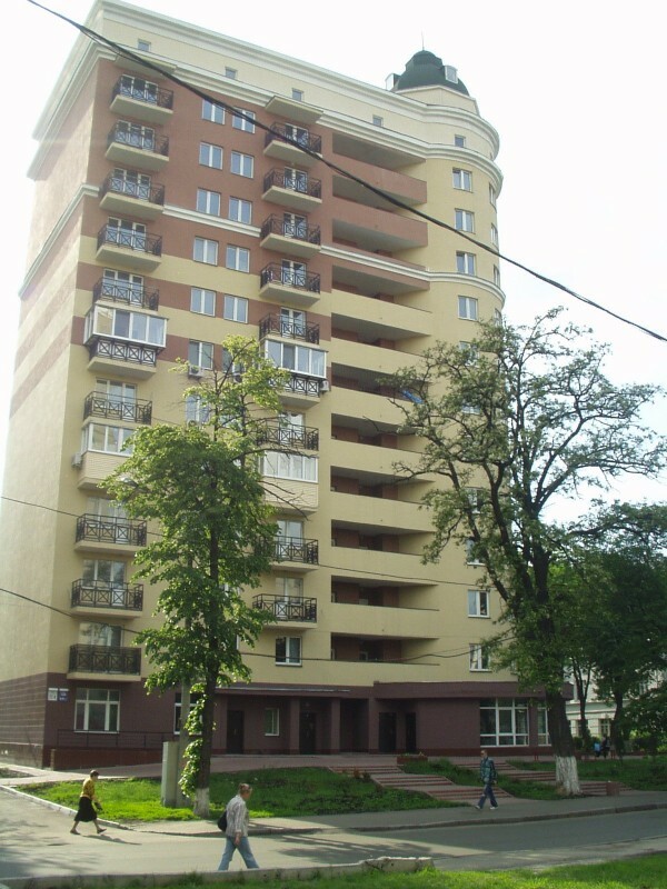 Продаж 4-кімнатної квартири 156 м², Татарська вул., 27