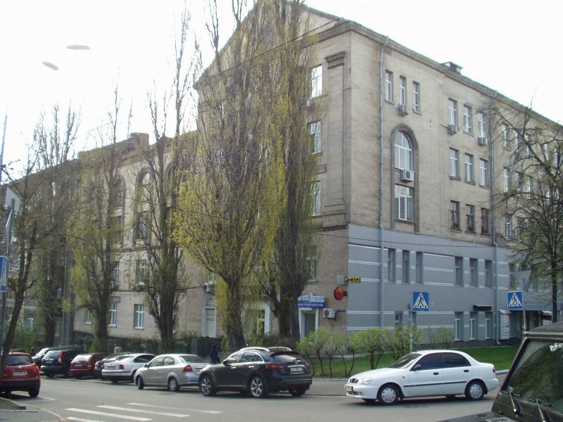 Київ, Єжи Гедройця вул., 6