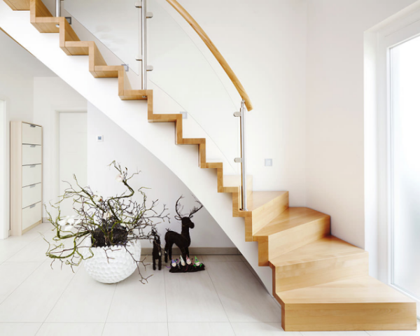 Ступенька за ступенькой: дизайн лестницы в частном доме