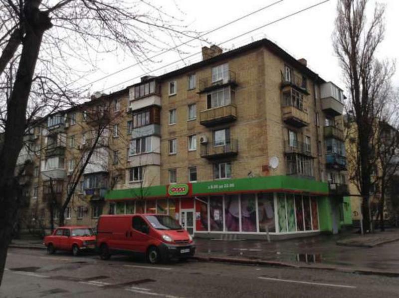 Аренда 3-комнатной квартиры 53 м², Строителей ул., 8