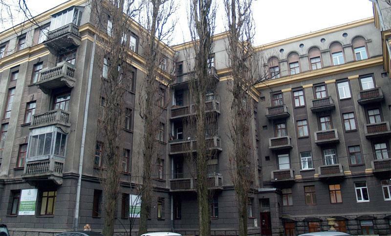 Оренда 3-кімнатної квартири 85 м², Шовковична вул., 21