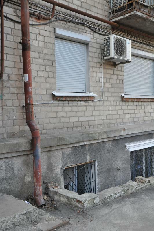 Днепр, Архитектора Дольника ул., 2/4