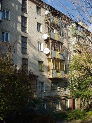 Продаж офісу 45м2,. фасад, н.ф., окремий вхід, метро Лук'янівка