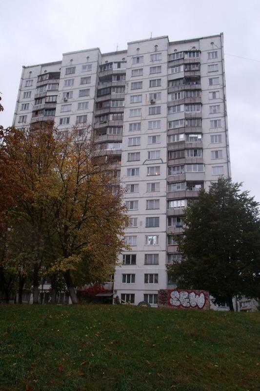 Киев, Якуба Коласа ул., 6В