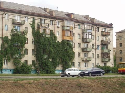 Київ, Харківське шосе, 3